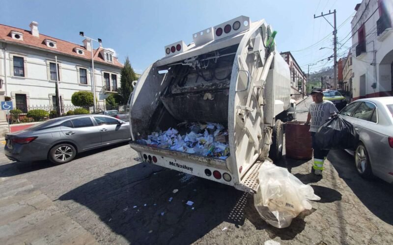 Pachuca anuncia nueva licitación para camiones de recolección de basura