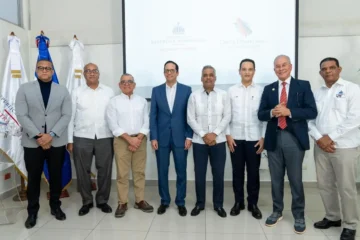 Piden completar proyectos de energía en República Dominicana