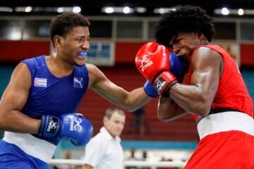 VIII Serie Nacional de Boxeo por Equipos. Camagüey y Holguín dormirán en las nubes