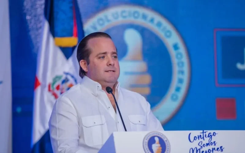 Paliza propondrá prohíban proyectos presidenciales a destiempo en PRM